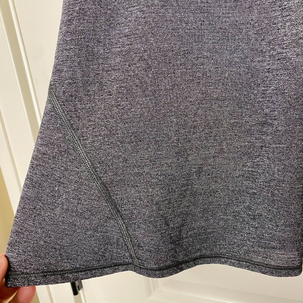 LULULEMON Pedal To The Medal Cap Sleeve Tee Heathered Black Gray Women’s 6 - Picture 9 of 10